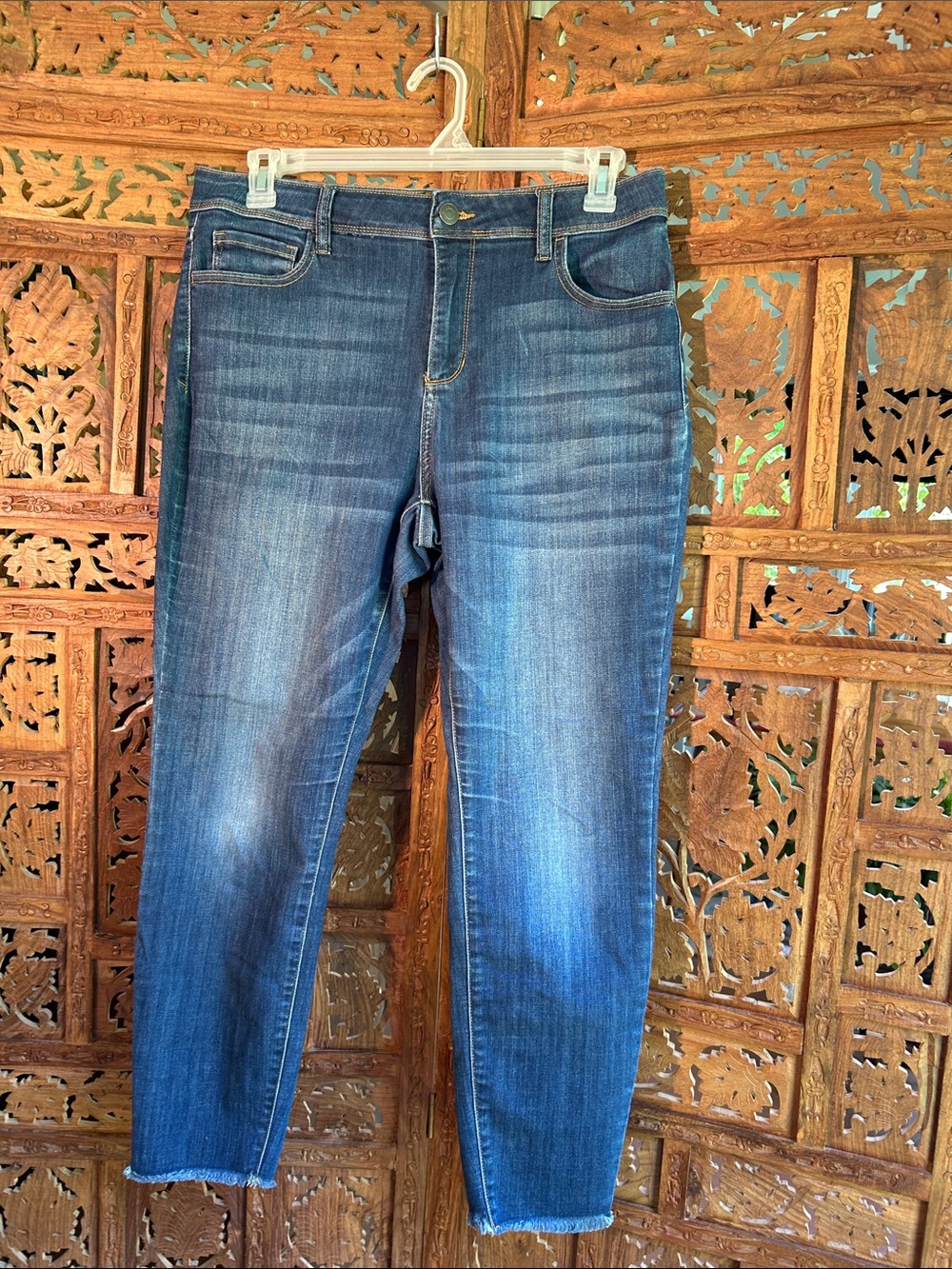 Cello Women's Dark Blue Cropped Denim Jeans. Size 14